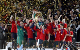 vsports体育-欧洲杯预选赛巅峰对决，球迷热情延续