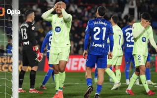 V体育官网-赫塔菲客场挫败，保级形势岌岌可危