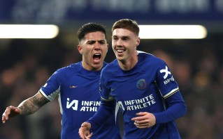 V体育官网-穆里尼奥重振切尔西，率队取得胜利