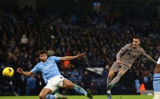 V体育官方app-热刺反击速度惊人，打破僵局