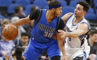 V体育官方app-小牛新秀开拓进攻，成为球队得分功臣