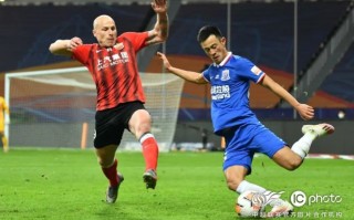 V体育-无怨无悔的球员付出，让比赛成为最美丽的风景