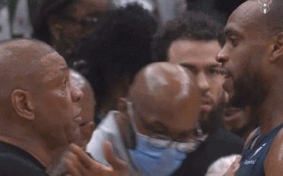 V体育-雄鹿主场战胜奇才，实现四连胜