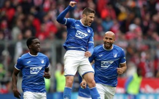 V体育官网-太阳奋力反击逆袭晋级士气高昂