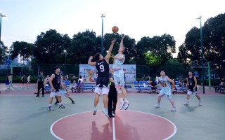 V体育官方app-竞技场上掀起激烈角逐的风暴