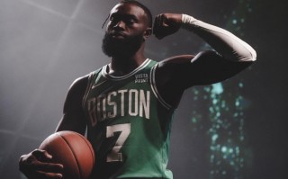 vsports体育-绿衫军逆转凯尔特人，赢得总决赛关键的第五场比赛