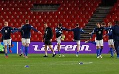 vsports体育-阿尔卑斯球队主场铩羽而归，积分榜名次下滑