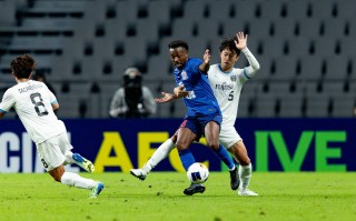 V体育官网-东京球队遭遇困境，亚冠之梦破灭