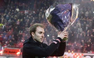 vsports体育-阿贾克斯喜上眉梢，成为夺冠热门之一