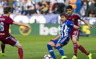 V体育-阿拉维斯逆转皇家社会，豪取保级关键三分