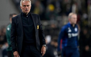 V体育官网-热刺遭遇惊险，勉强获得平局