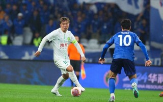 V体育-国安球员出色表现，全队配合默契向对手施压