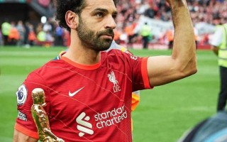 V体育官网-利物浦主场大胜出击，恢复信心斩获连胜