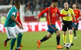 V体育官网-西班牙经典大战瑞典，双方握手言和