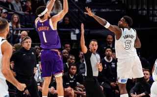 V体育官网-森林狼客场大胜魔术，豪取两连胜状态逐渐恢复