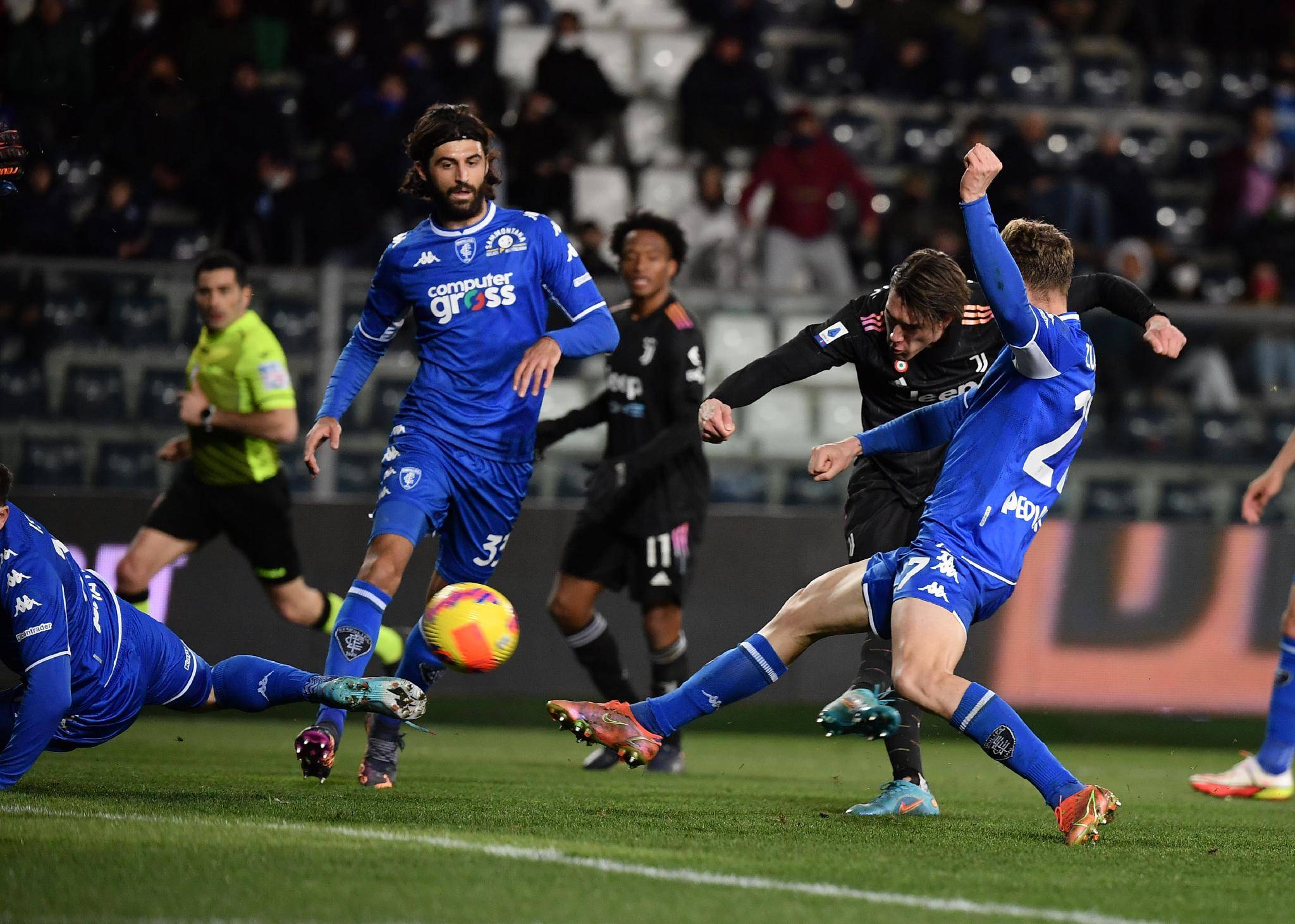 V体育官网-意大利主场击败波黑,形势有所好转-第2张图片-V体育 V体育官网-意大利主场击败波黑,形势有所好转-第2张图片-V体育