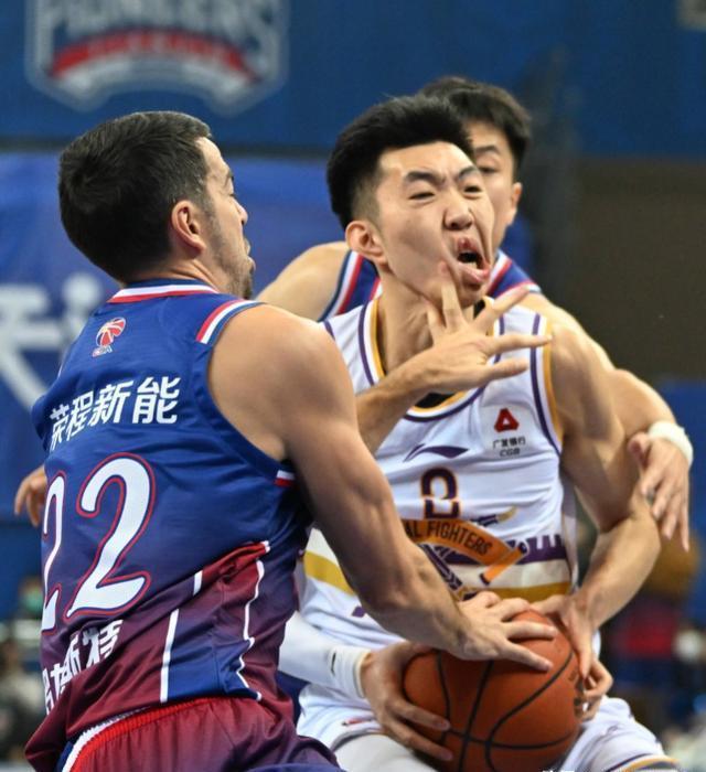 V体育-山西男篮主场守住胜利,继续保持稳定状态-第1张图片-V体育 V体育-山西男篮主场守住胜利,继续保持稳定状态-第1张图片-V体育