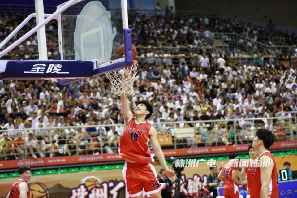 V体育官方app-CBA赛季热身赛掀起热潮，球迷热情高涨-第1张图片-V体育