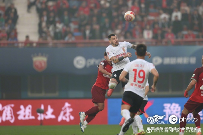 V体育-长春亚泰主场告胜,实现保级第一步-第1张图片-V体育 V体育-长春亚泰主场告胜,实现保级第一步-第1张图片-V体育