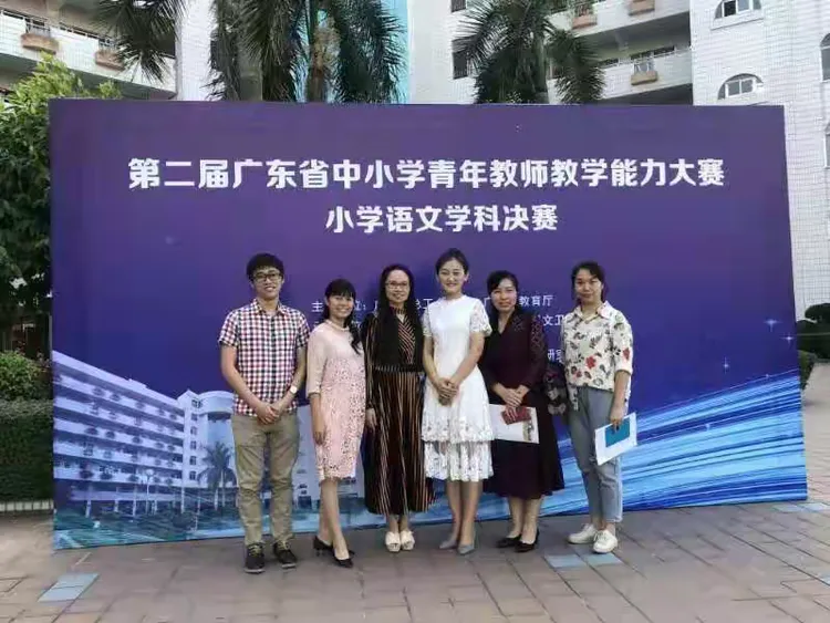 V体育-青岩过河,诗情画意富有张力-第1张图片-V体育 V体育-青岩过河,诗情画意富有张力-第1张图片-V体育