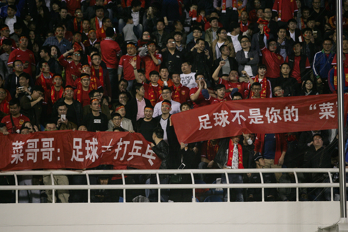 V体育官方app-强队对决，胜负难定之战令人期待-第2张图片-V体育