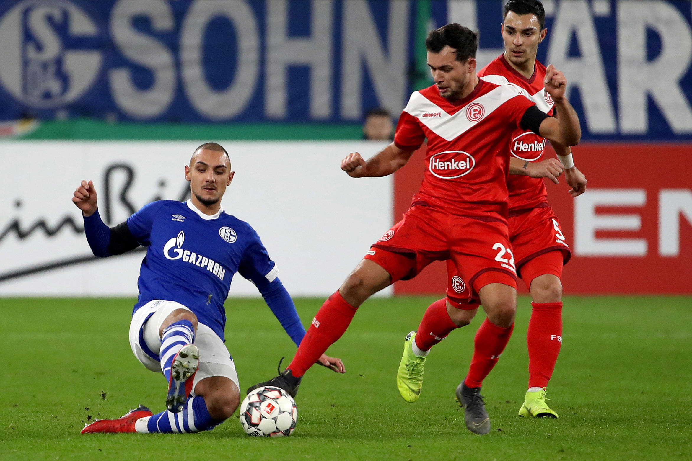 V体育-柏林赫塔再度战胜法兰克福,全取3分-第2张图片-V体育 V体育-柏林赫塔再度战胜法兰克福,全取3分-第2张图片-V体育