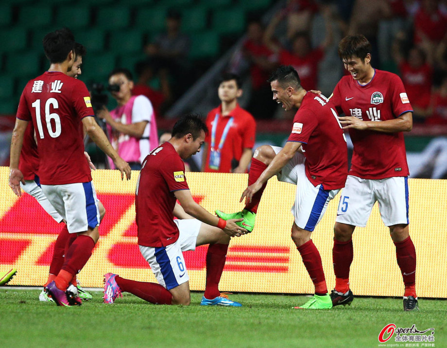 V体育-河南建业主场战平广州富力,保持战平不败-第2张图片-V体育 V体育-河南建业主场战平广州富力,保持战平不败-第2张图片-V体育