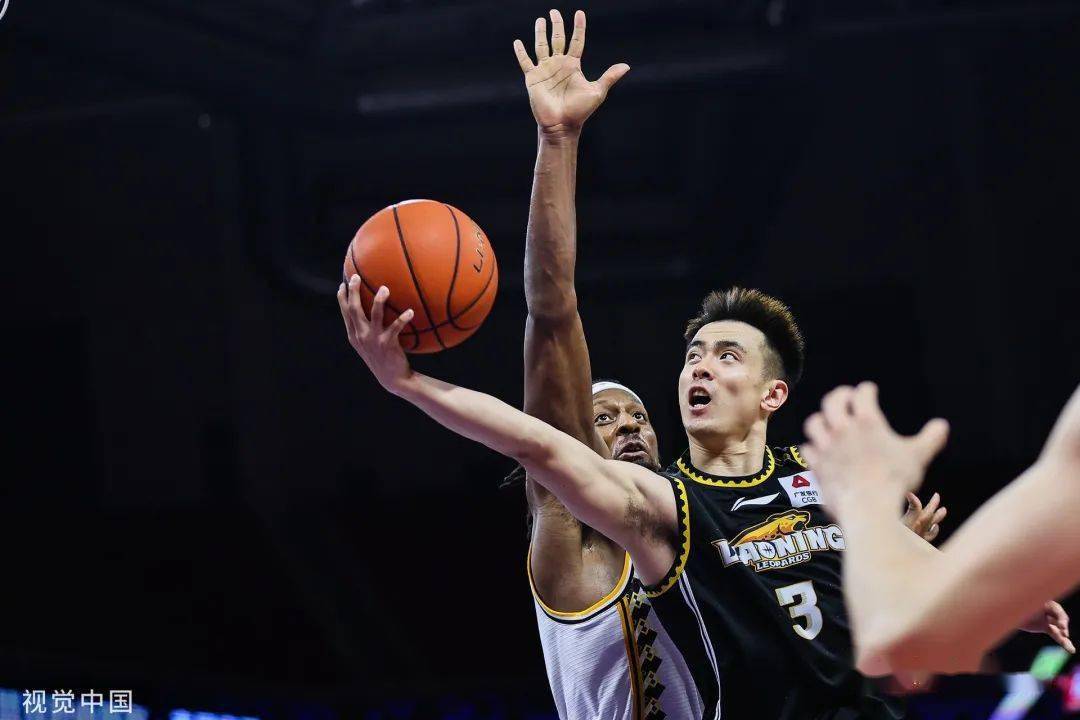 V体育官方app-篮牛战术灵活,成功遏制对手进攻火力-第1张图片-V体育 V体育官方app-篮牛战术灵活,成功遏制对手进攻火力-第1张图片-V体育