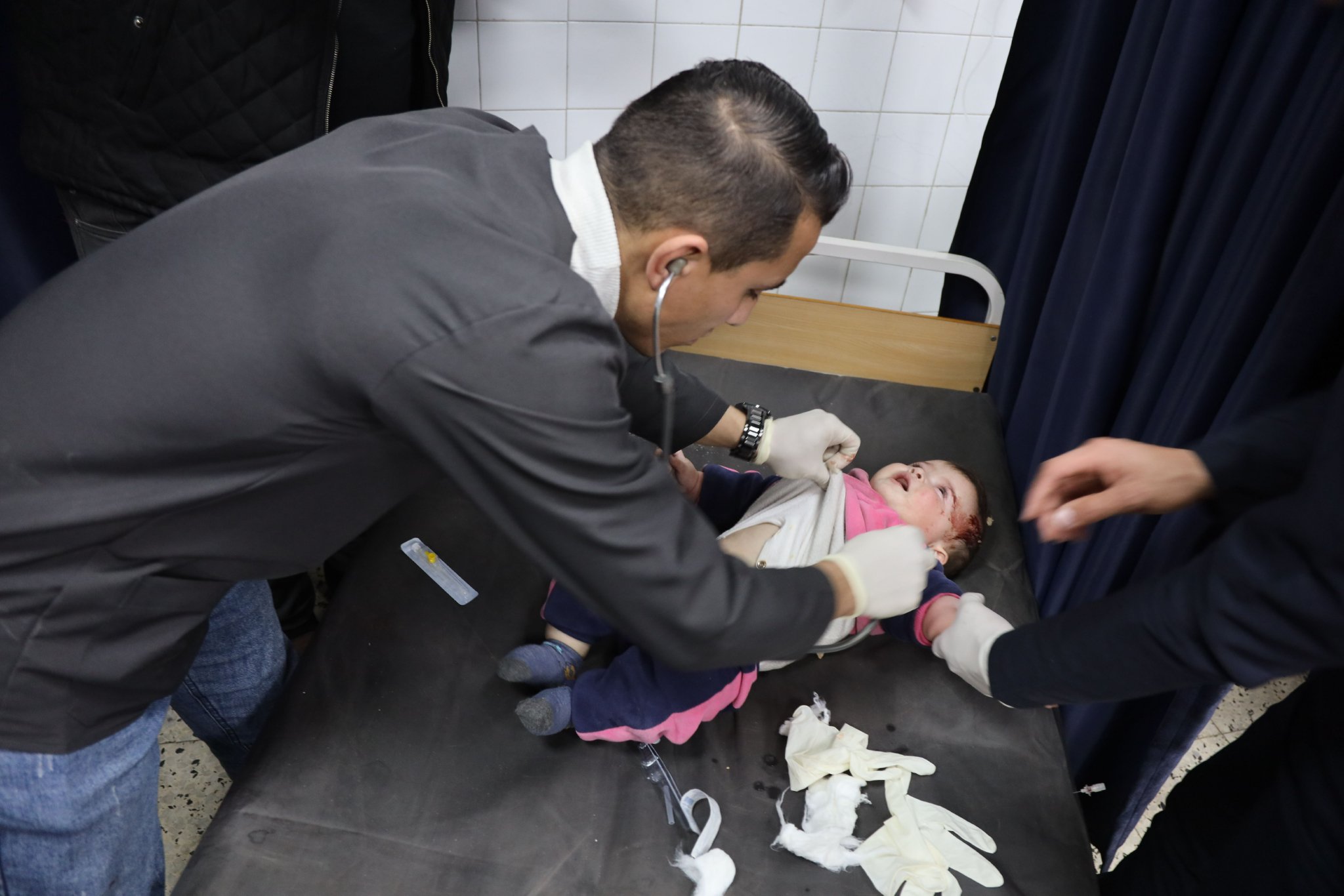 V体育-巴布亚新几内亚队员关怀残障儿童-第1张图片-V体育 V体育-巴布亚新几内亚队员关怀残障儿童-第1张图片-V体育