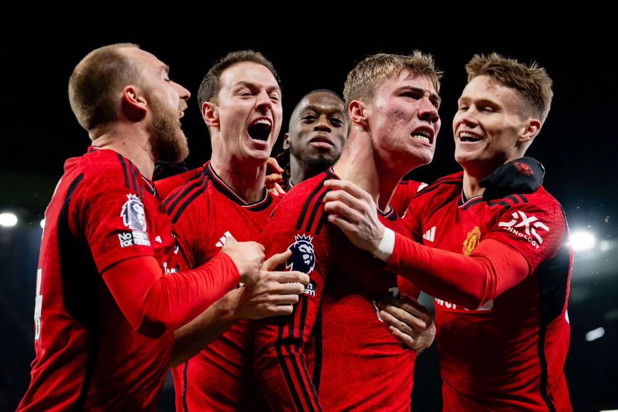 vsports体育-曼联主场出局,被阿贾克斯击败-第1张图片-V体育 vsports体育-曼联主场出局,被阿贾克斯击败-第1张图片-V体育