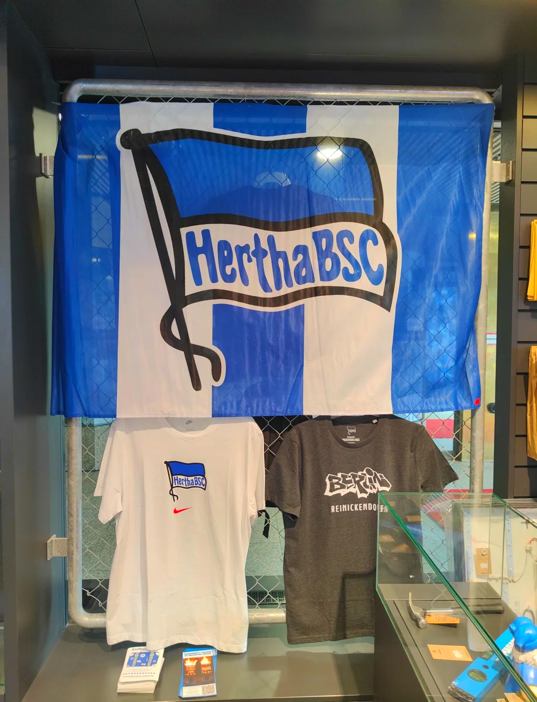 V体育-柏林赫塔足球队迎来丰收胜果-第1张图片-V体育 V体育-柏林赫塔足球队迎来丰收胜果-第1张图片-V体育