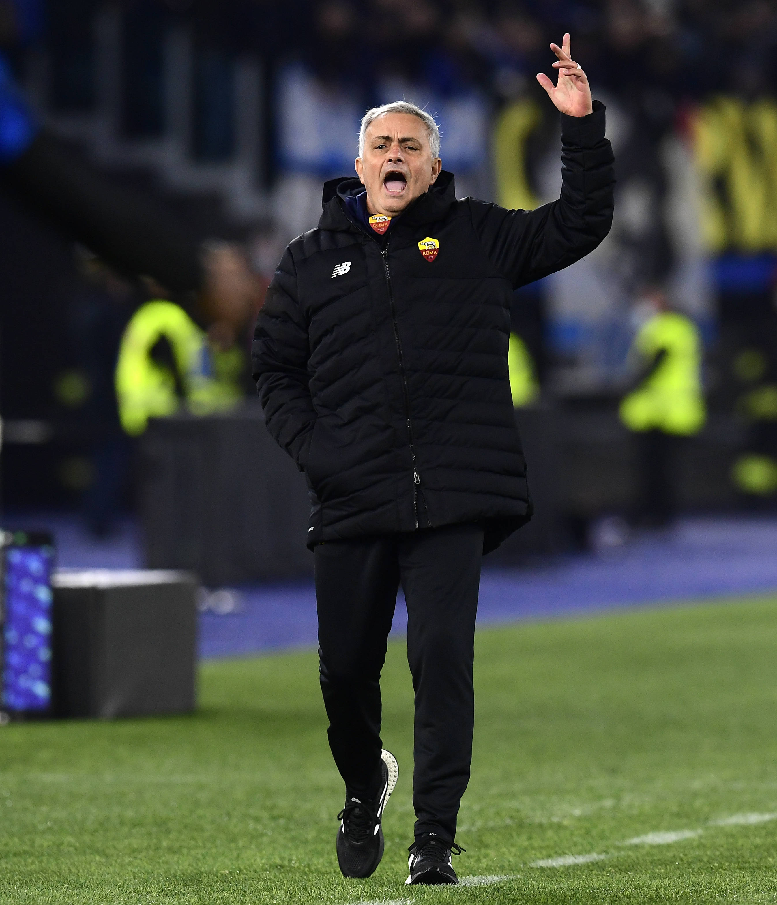 V体育官网-罗马球员集体自我检讨,决心重整旗鼓-第2张图片-V体育 V体育官网-罗马球员集体自我检讨,决心重整旗鼓-第2张图片-V体育