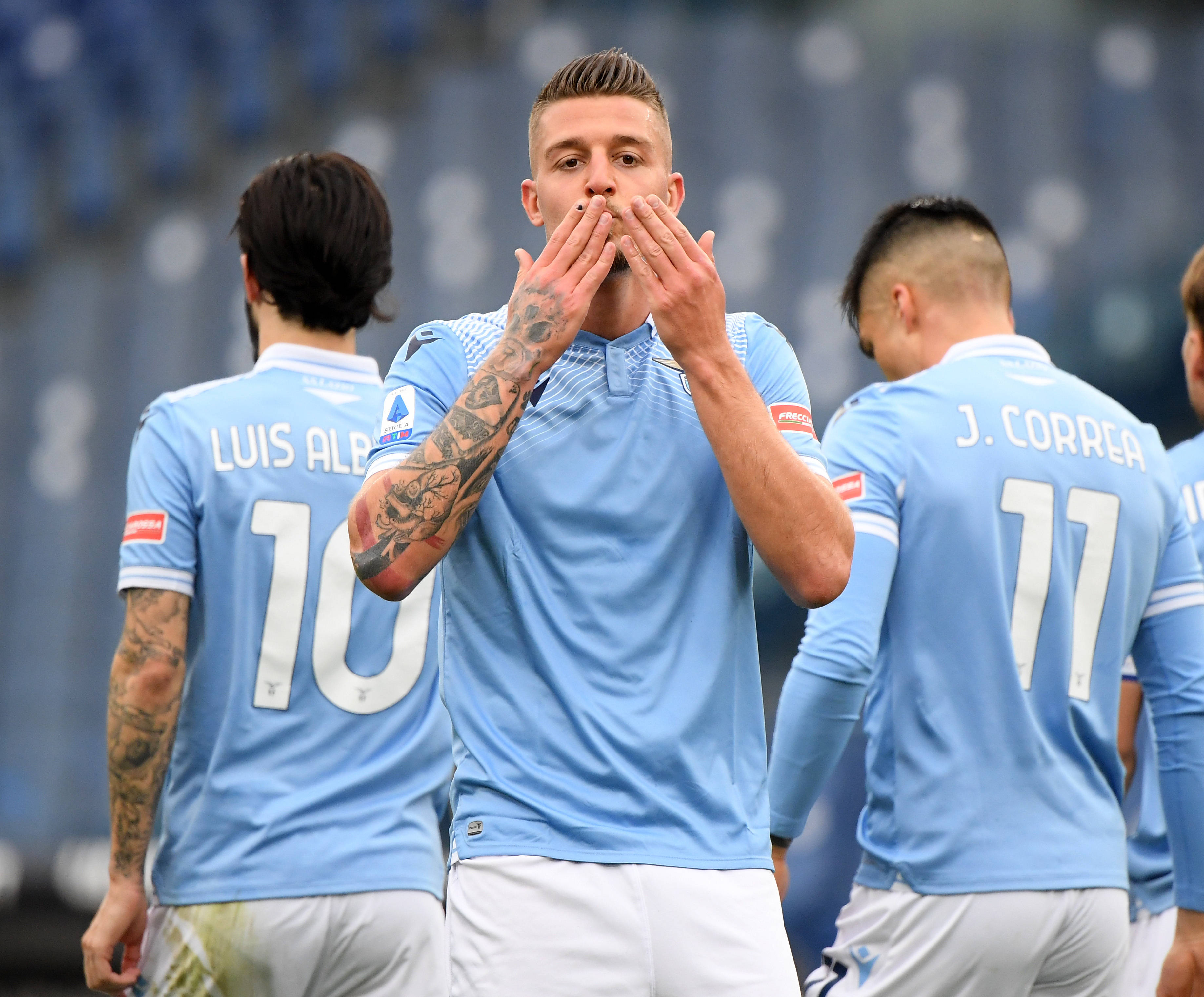 V体育-尤文图斯逆转获胜,展现强大-第1张图片-V体育 V体育-尤文图斯逆转获胜,展现强大-第1张图片-V体育