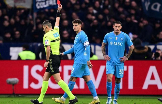 V体育-意甲联赛进入白热化阶段，球队们拼尽全力争胜-第1张图片-V体育