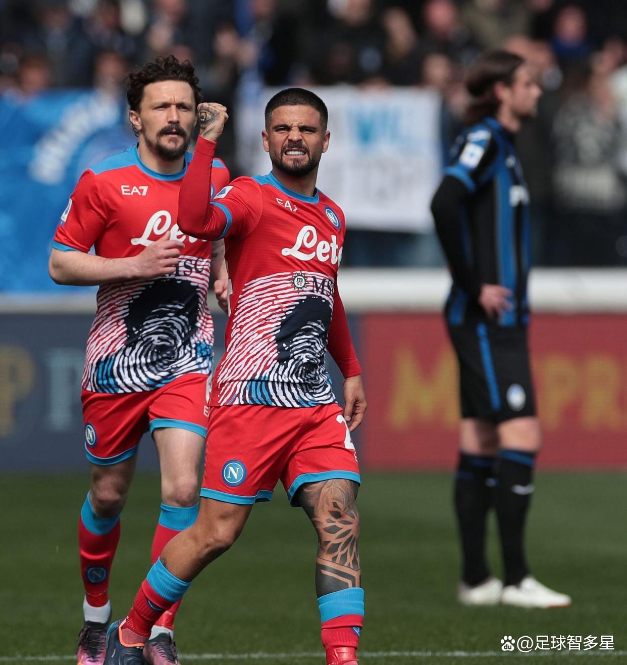 V体育-意甲联赛进入白热化阶段，球队们拼尽全力争胜-第2张图片-V体育