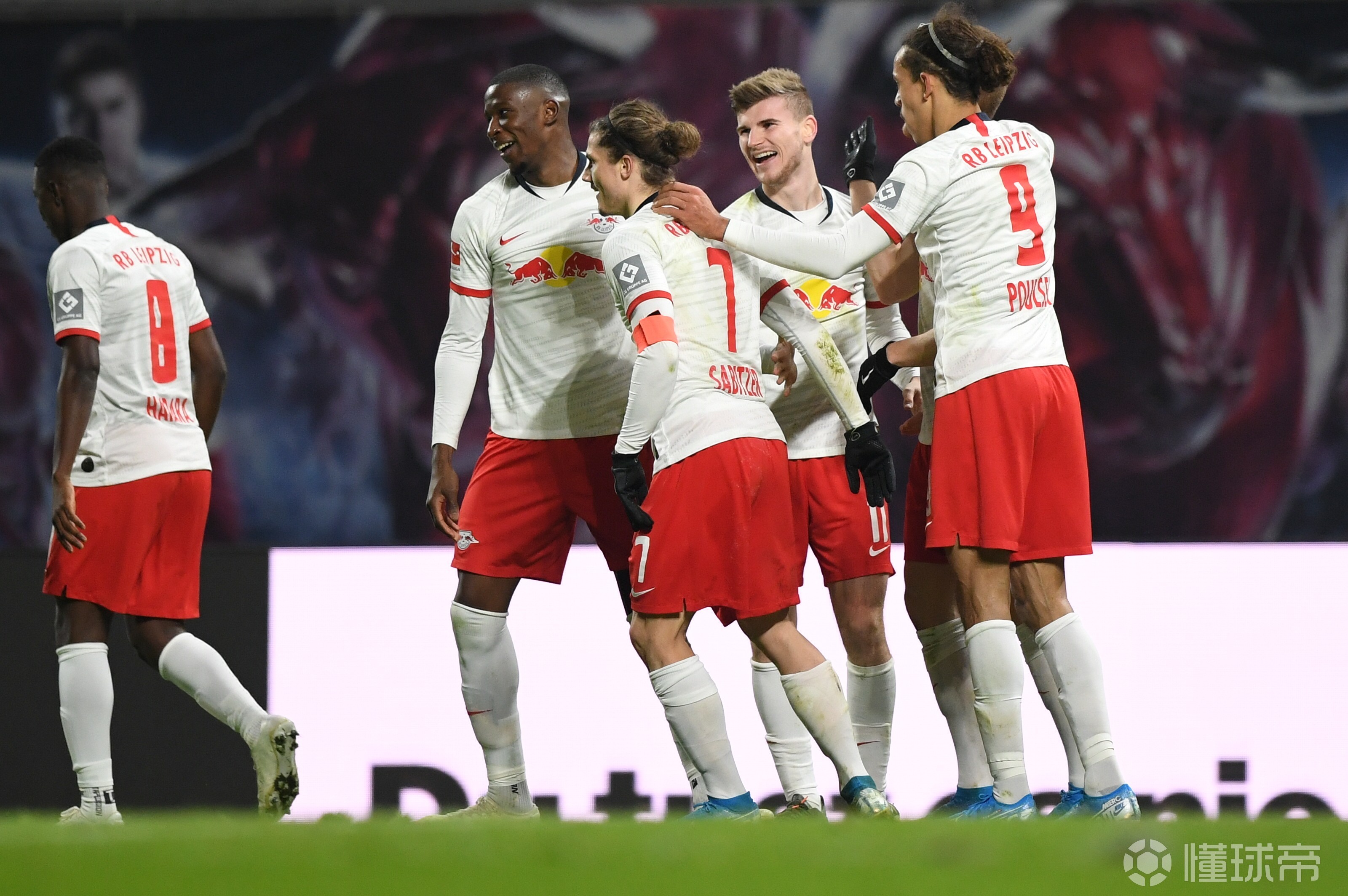 V体育官网-沃尔夫斯堡击败哈化,积分榜逐渐攀升-第1张图片-V体育 V体育官网-沃尔夫斯堡击败哈化,积分榜逐渐攀升-第1张图片-V体育