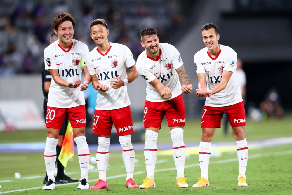 V体育官网-成都大战:深圳PK湘南,争夺积分榜前列-第2张图片-V体育 V体育官网-成都大战:深圳PK湘南,争夺积分榜前列-第2张图片-V体育