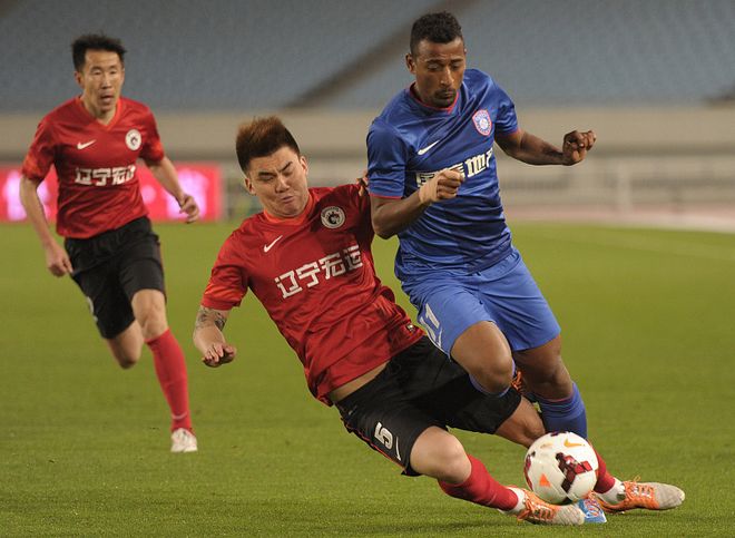 V体育官网-辽宁宏运挑战大连一方，备战豪取关键胜利-第2张图片-V体育