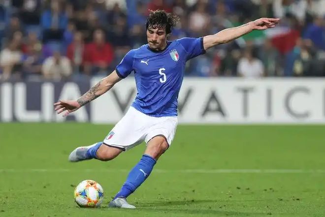 vsports体育-意大利队历经辛苦,最终成功晋级!-第1张图片-V体育 vsports体育-意大利队历经辛苦,最终成功晋级!-第1张图片-V体育