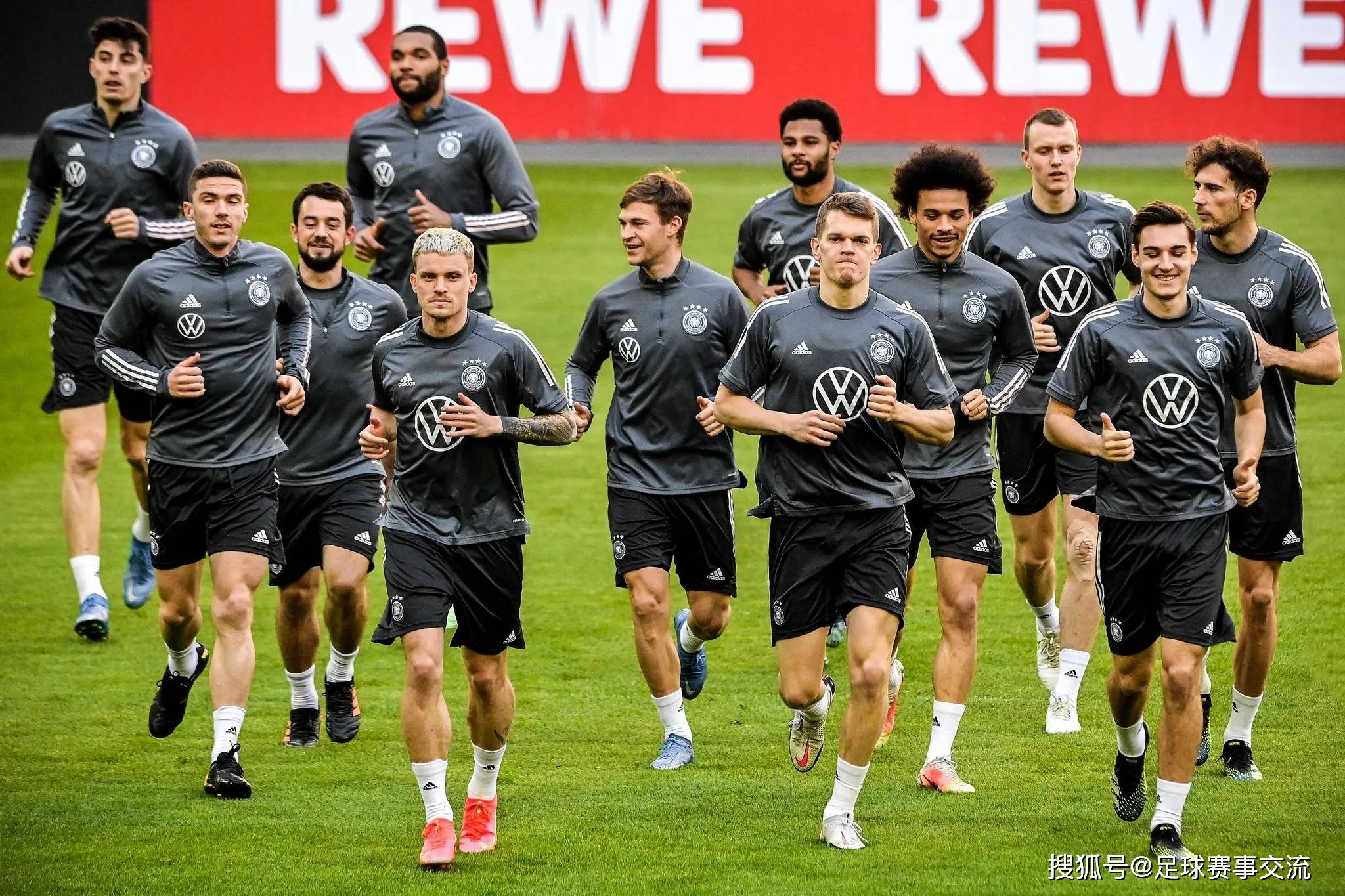 V体育-瑞典队奋力拼搏,击败乌克兰-第2张图片-V体育 V体育-瑞典队奋力拼搏,击败乌克兰-第2张图片-V体育