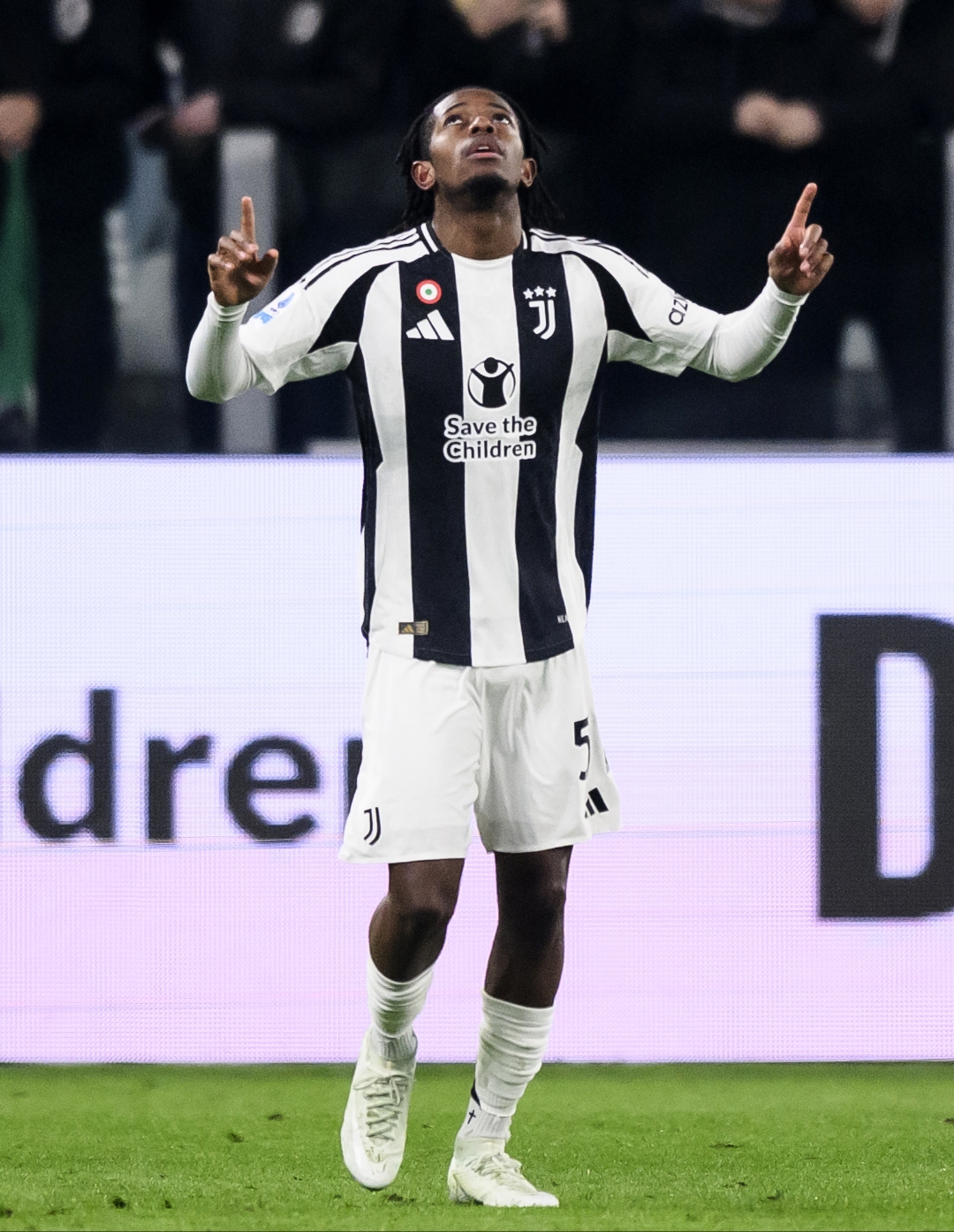 vsports体育-尤文图斯将在圣西罗球场对阵米兰进行对决-第1张图片-V体育 vsports体育-尤文图斯将在圣西罗球场对阵米兰进行对决-第1张图片-V体育