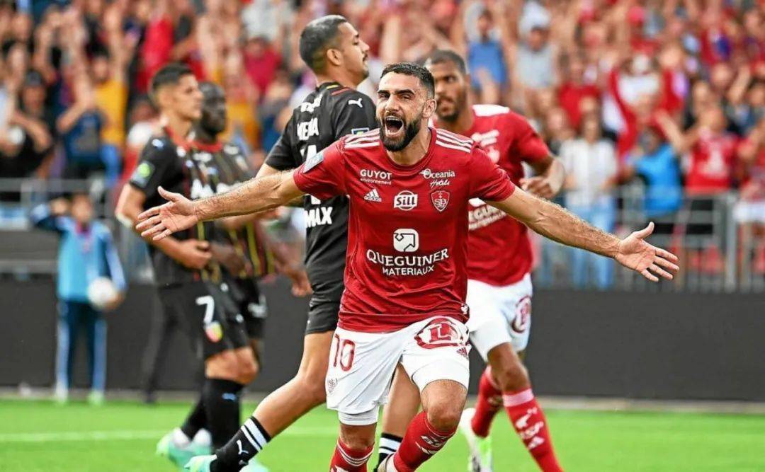 V体育官网-摩纳哥球员表现抢眼,球队雄心勃勃-第1张图片-V体育 V体育官网-摩纳哥球员表现抢眼,球队雄心勃勃-第1张图片-V体育