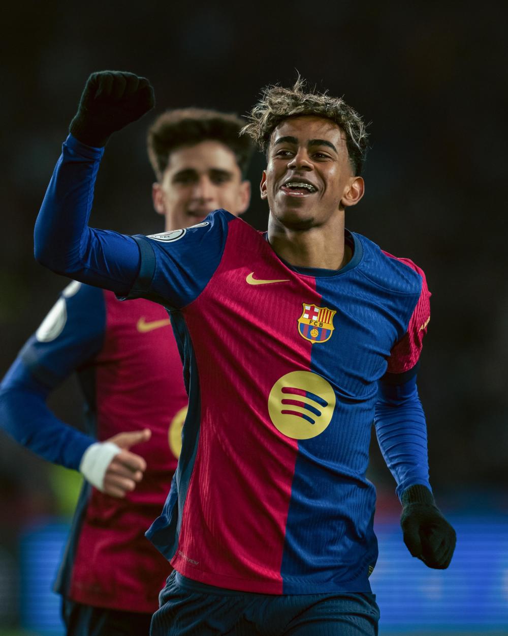 vsports体育-巴塞罗那赢得西班牙国内联赛冠军-第1张图片-V体育 vsports体育-巴塞罗那赢得西班牙国内联赛冠军-第1张图片-V体育